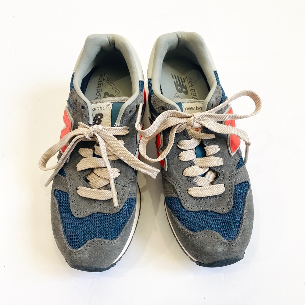 New Balance kids lace up sneakers UNISEX